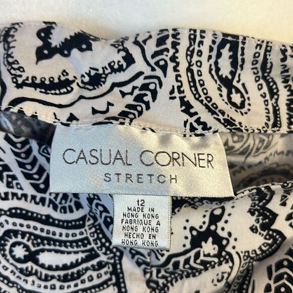 Women's Casual Corner Stretch Straight Leg Ankle Pant ~ Size 12 - Picture 4 of 6